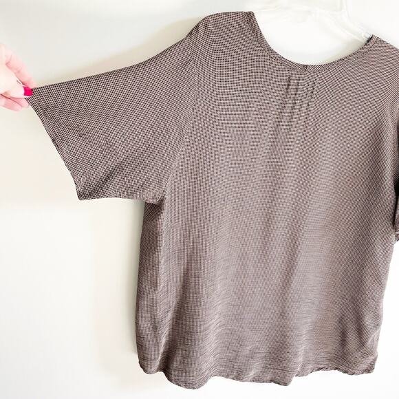 Flax by Jeanne Engelhart Taupe Oversized Check Short Sleeve Tunic - Picture 4 of 7